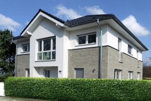 Керамический клинкер AARHUS weissgrou, проект дома на одну семью