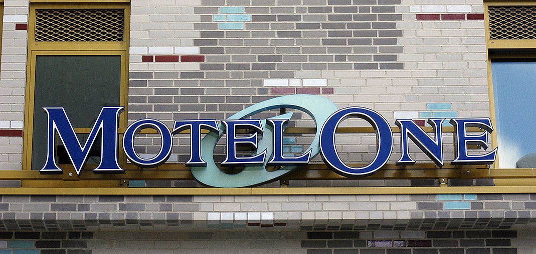 1333443332_roeben_tonon_motel_one_berlin-05