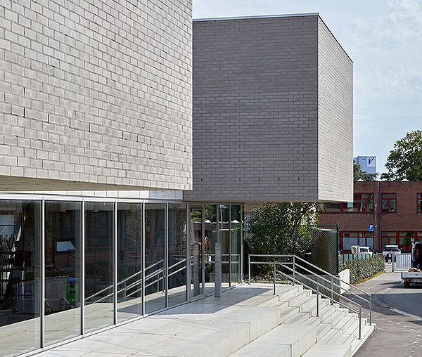 1539162887_faro-grau-nuanciert_tienen-ex26-1