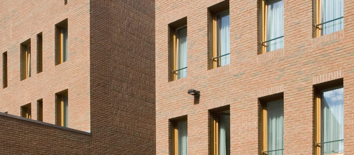 FEHNBRAND hellrot-bunt_10