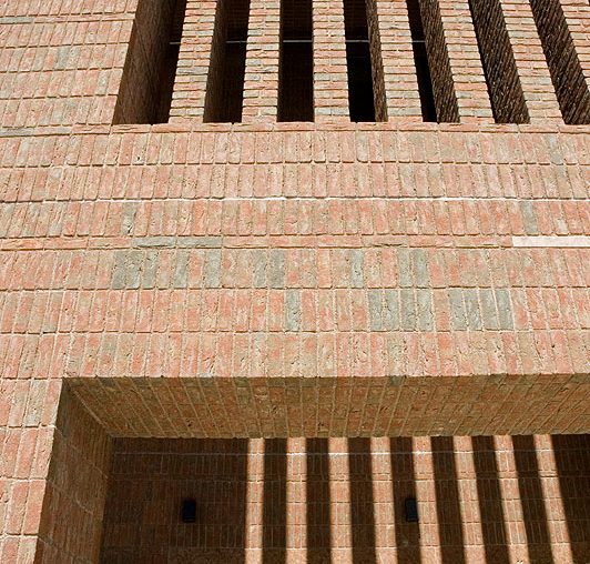 FEHNBRAND hellrot-bunt_3